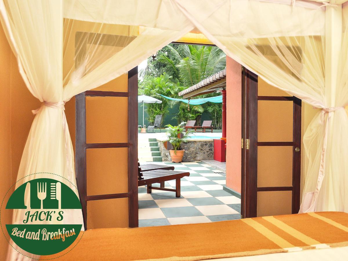 Jacks Bed And Breakfast Talpe Exterior foto