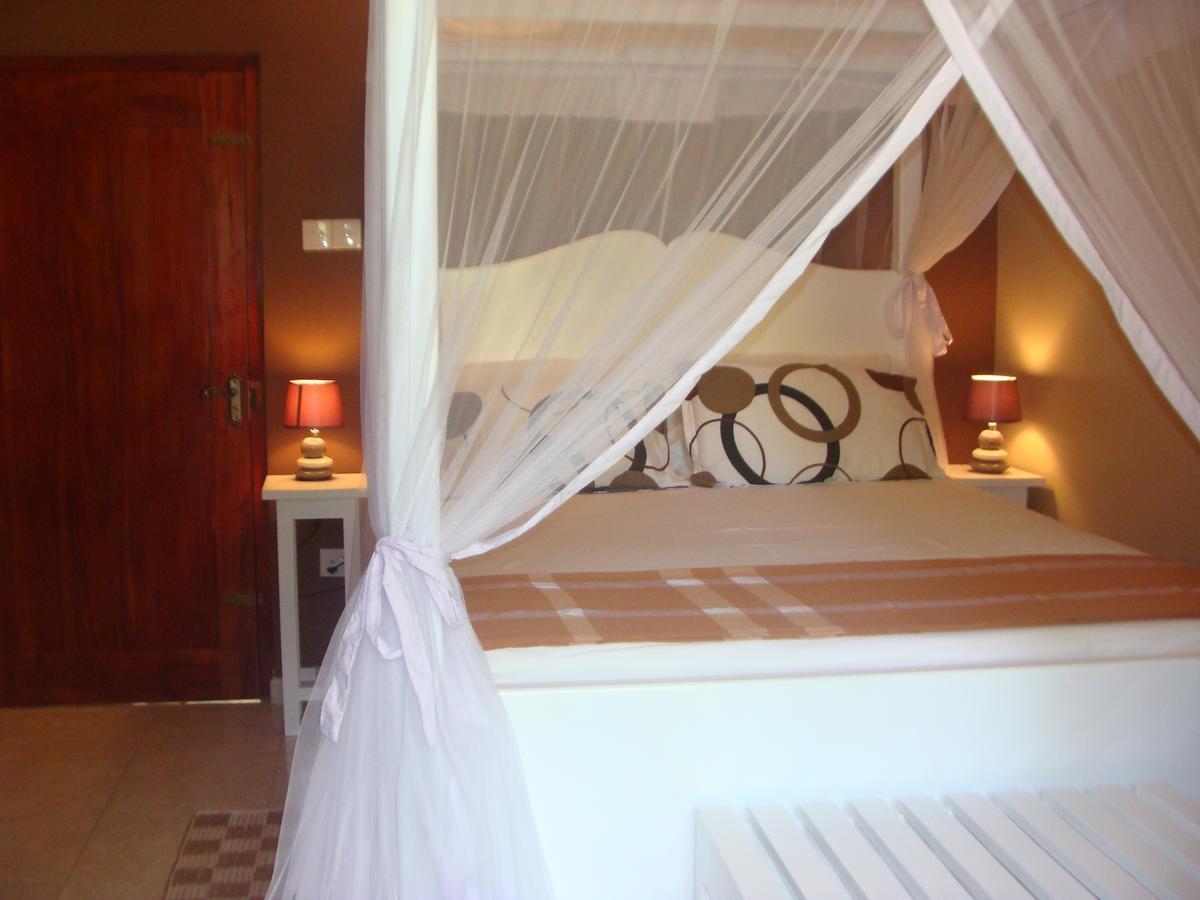 Jacks Bed And Breakfast Talpe Exterior foto