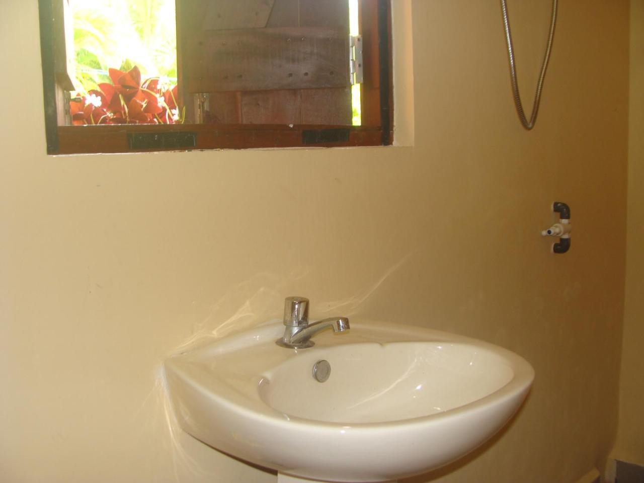 Jacks Bed And Breakfast Talpe Exterior foto